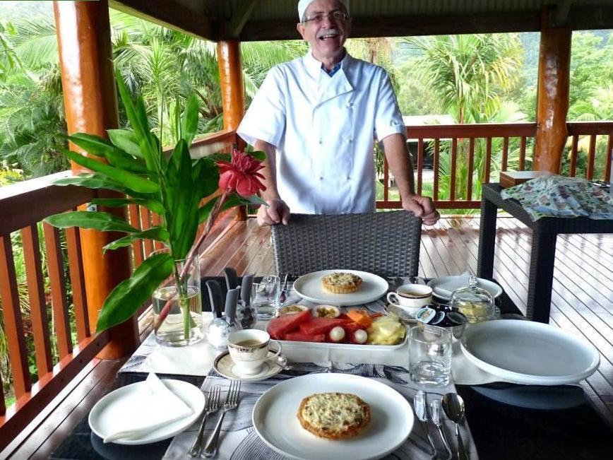 Daintree Manor B&B Екстериор снимка